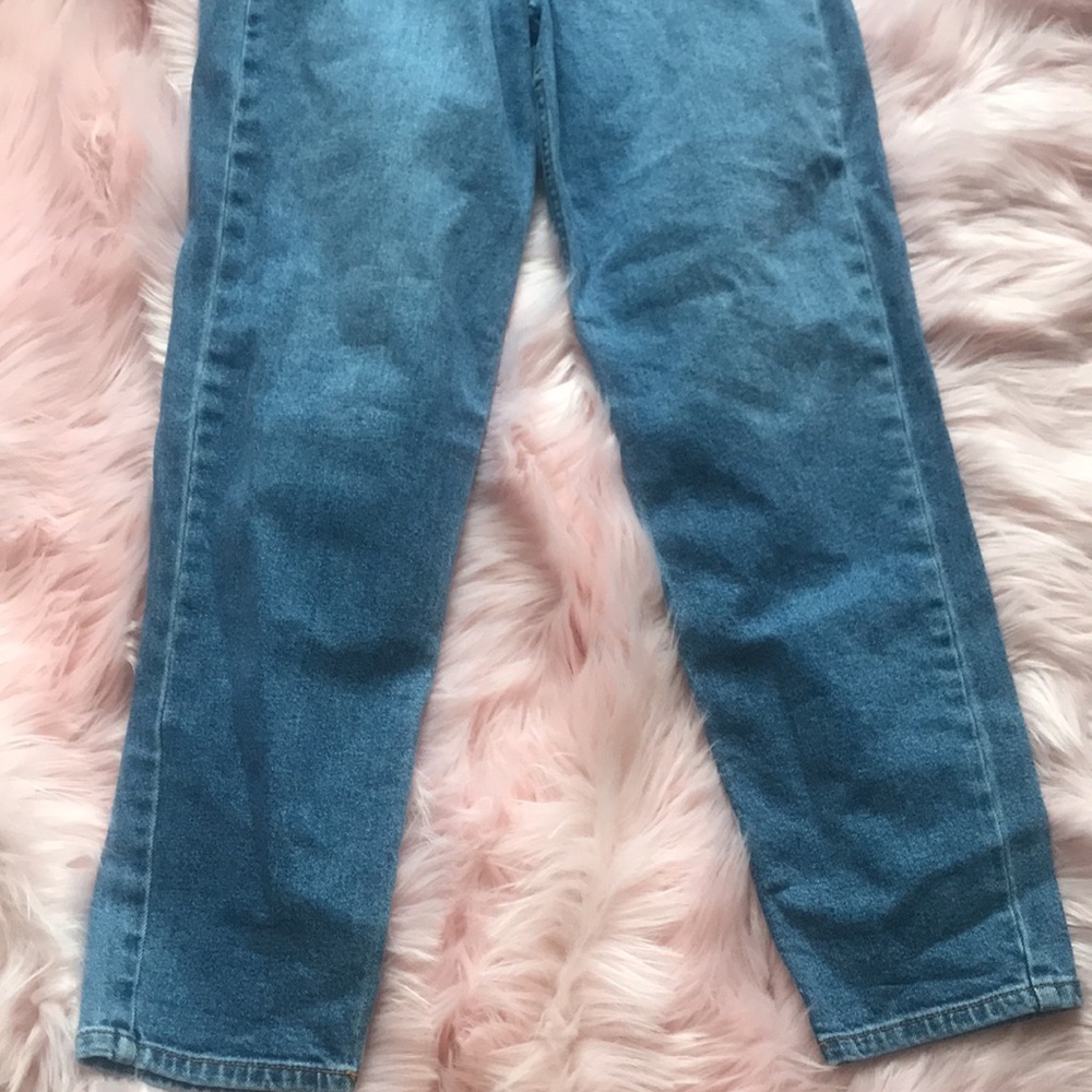 Cello size 28 mom jeans perfect condition - Picture 3 of 7